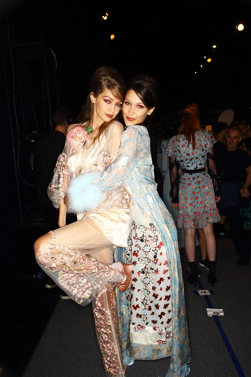 Anna Sui | Backstage | IMG Models