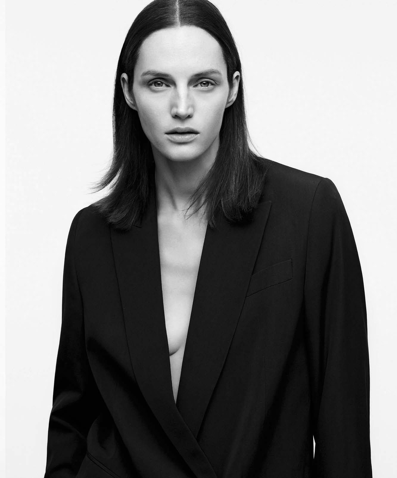 Vivien Solari | Harper's Bazaar March 2015 | IMG Models