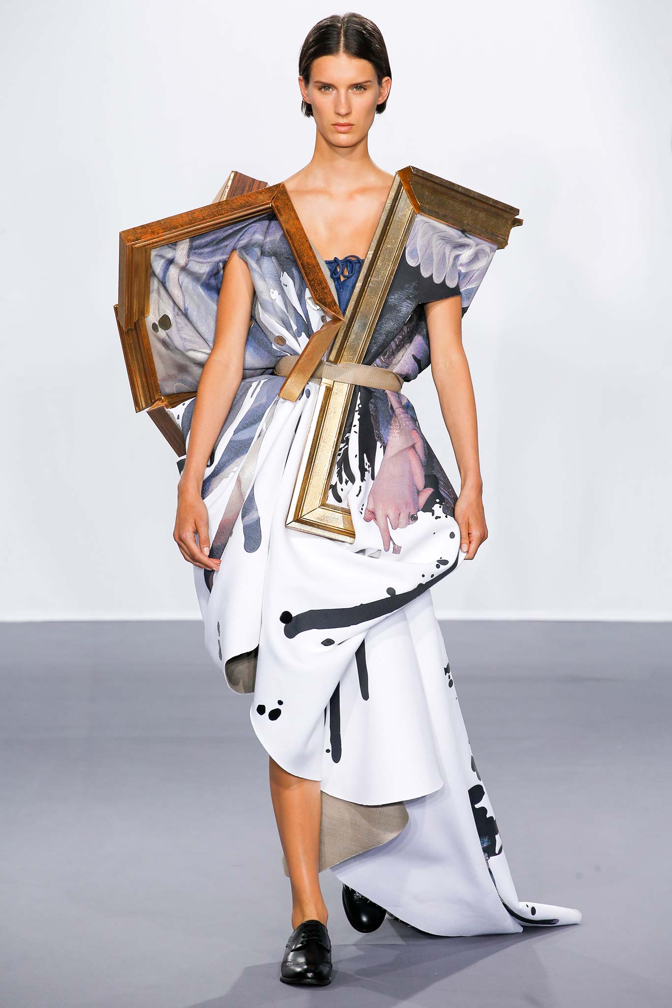 Viktor Amp Rolf Haute Couture F W 15 Img Models