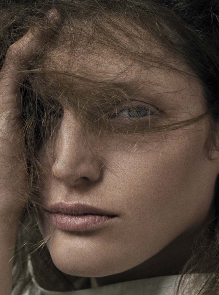 Vivien Solari | IMG Models