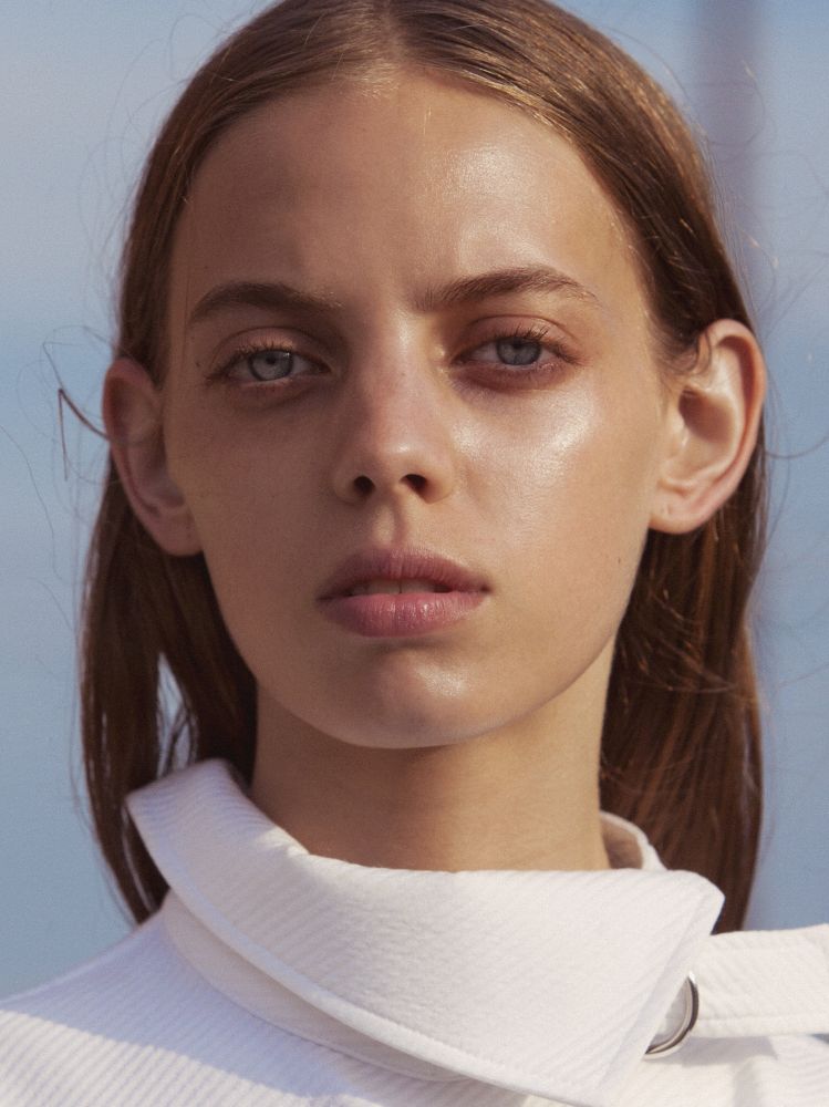 Mariana Zaragoza | Vogue Russia February 2017 | IMG Models