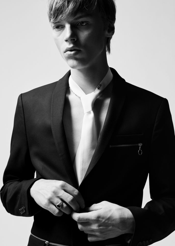Louis Parker | IMG Models
