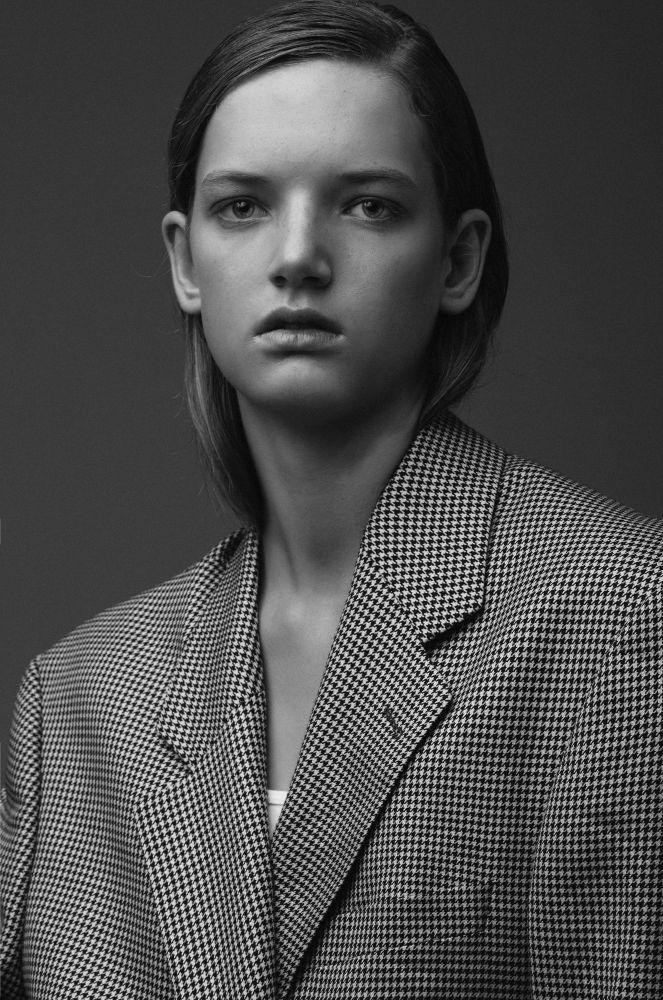 Florence Macintyre | IMG Models