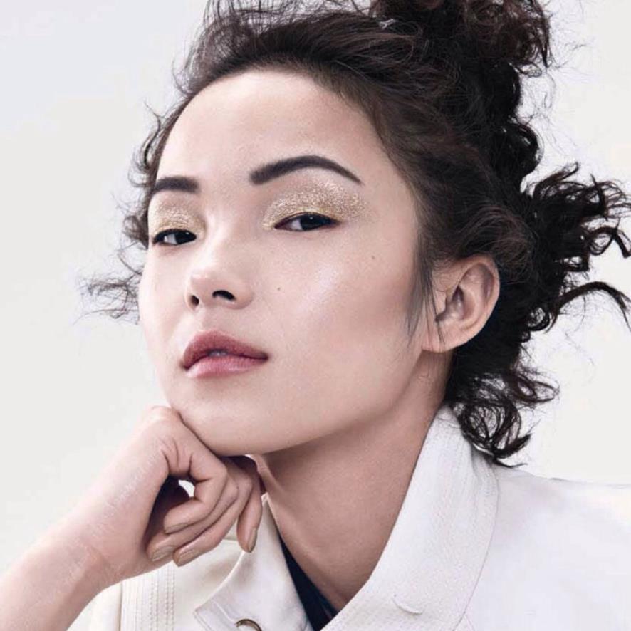 Xiao Wen Ju and Gigi Hadid for Vogue | IMG Models