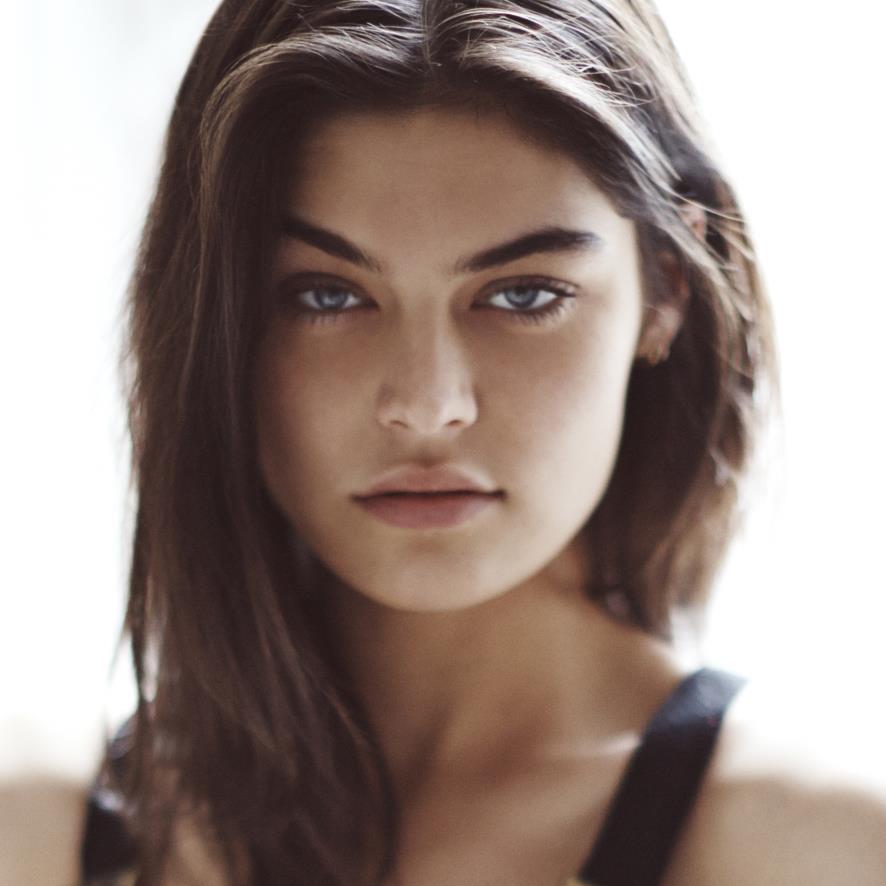 Lauren Layne | Closet Memos | IMG Models